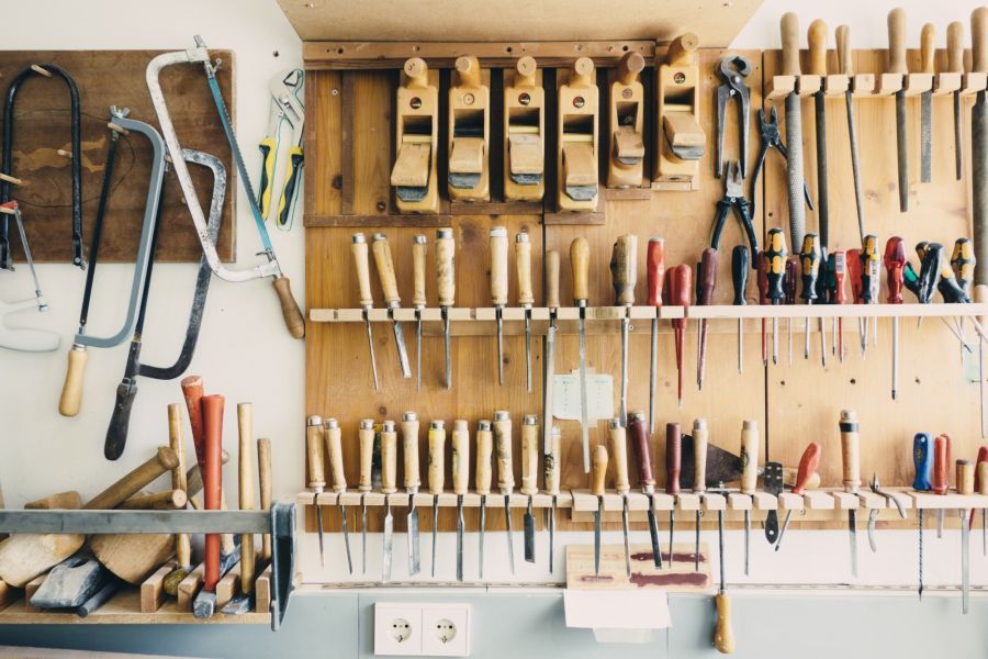 5 Mistakes to Avoid When Storing Power Tools in Your Garage