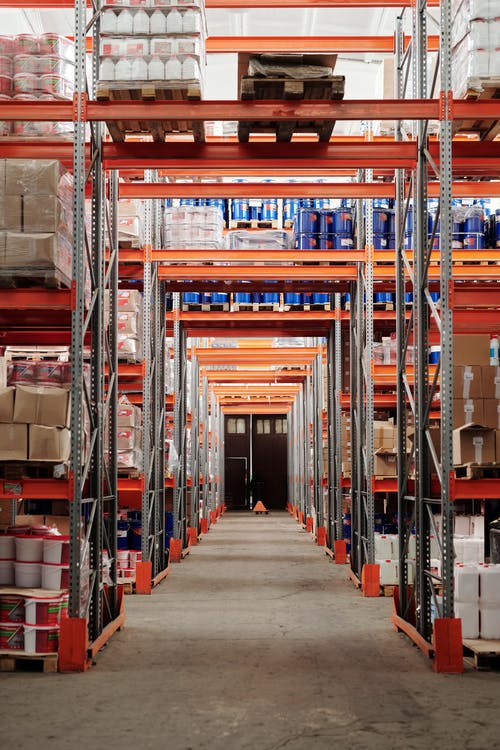 Things to Consider Before Repairing a Damaged Pallet Rack