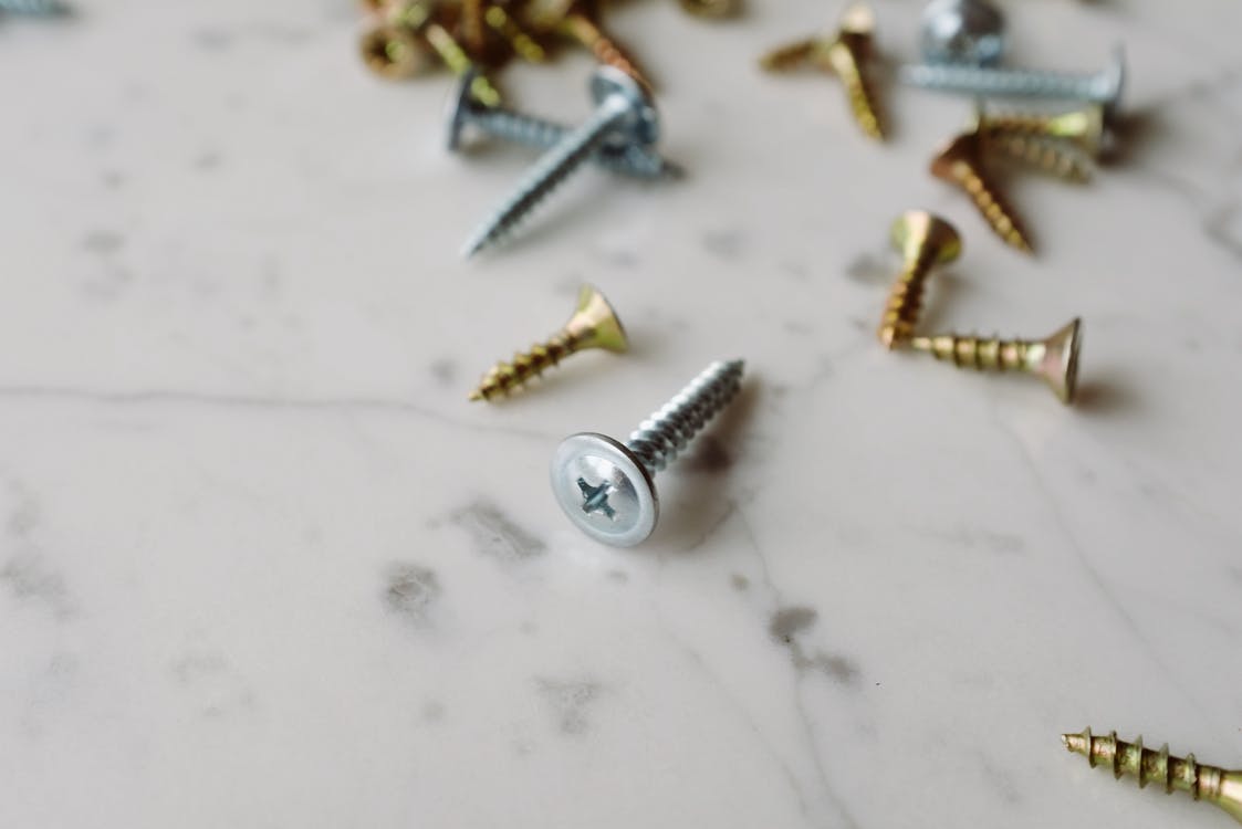 These 5 Types Of Screws Have Huge Responsibilities